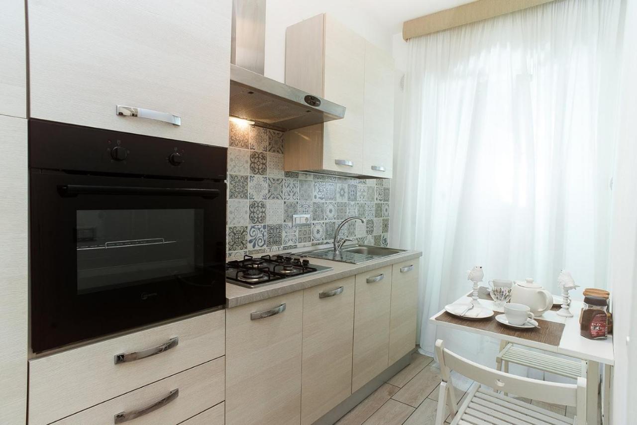 나폴리 Residenza Flegrea 아파트 호텔 외부 사진